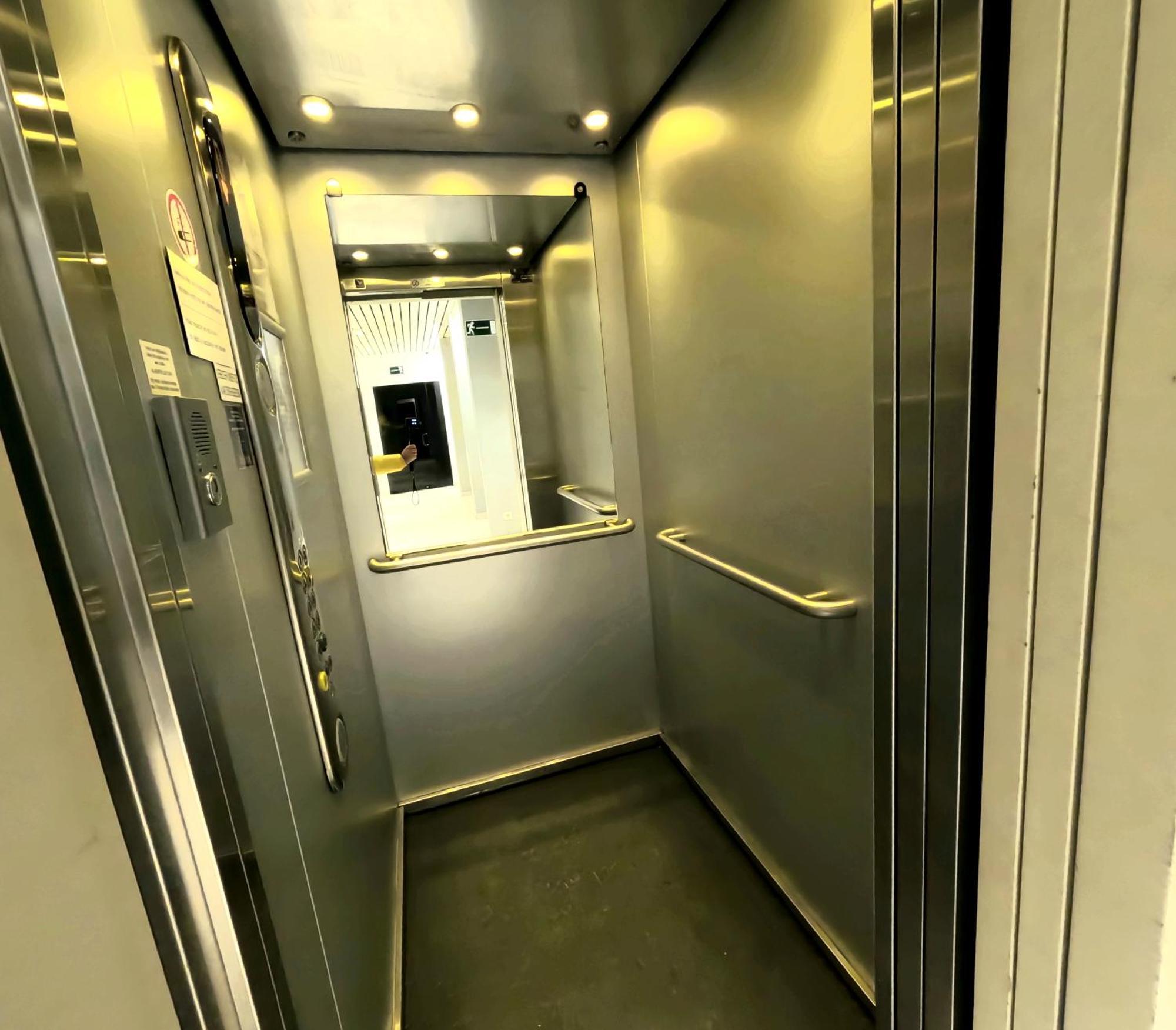 Skyline Suite 2 Oostduinkerke Bagian luar foto
