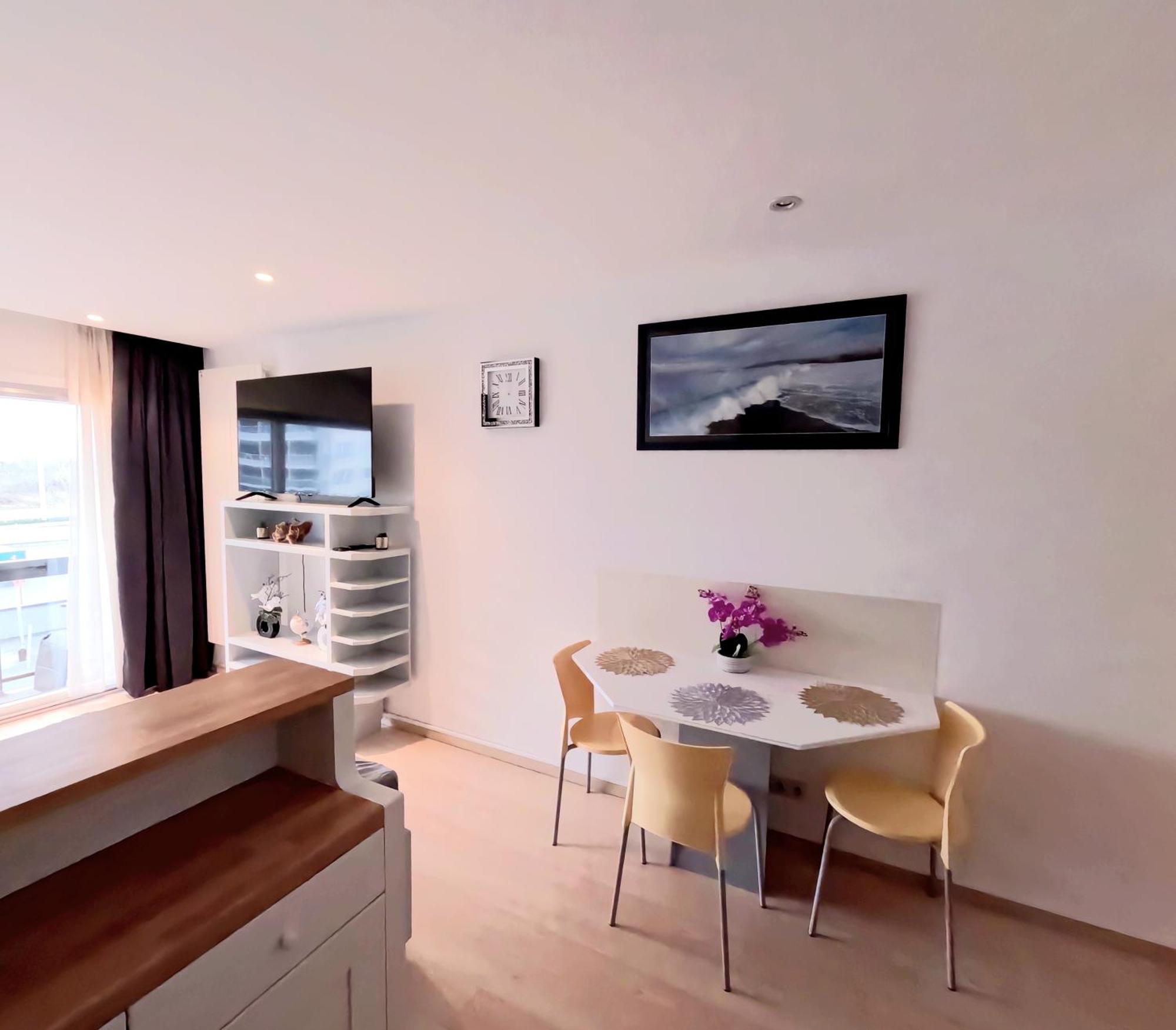 Skyline Suite 2 Oostduinkerke Bagian luar foto